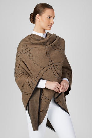 Pikeur CAPE cape imperméable, coloris mocha cream, porté vue de face