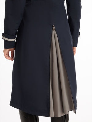 IT03571_studio_Ameliewaterprooflightweightridingcoat_Navy_0005