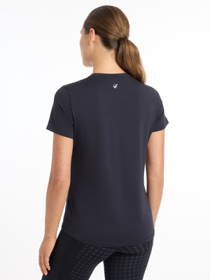 IT03951_studio_SportsT-Shirt_Navy_0003