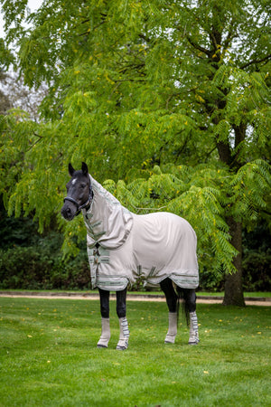 IT04128_lifestyle_arikaarmour-tekflyrug_stone_2