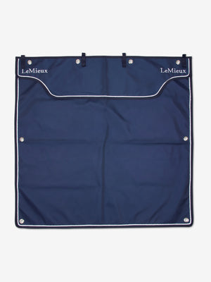 IT04238_product_showstabledrape_navy_1