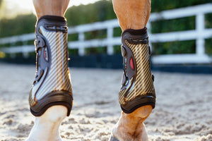 Guêtres ExoFlex LeMieux marron et or au galop