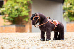 IT03850_lifestyle_toyponywesternsaddle_brown_4