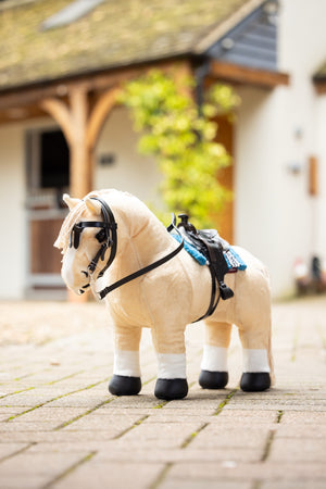IT04376_lifestyle_toyponywesternsaddle_black_3