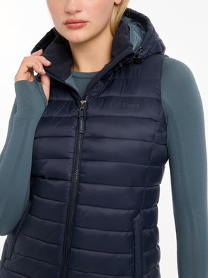 IT06620_studio_tillyhoodedpufferjacket_navy_0004
