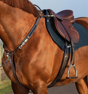 Collier de Chasse Horseware Micklem® avec Attache Martingale