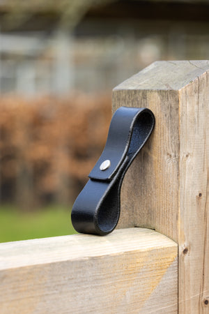 IT04396_lifestyle_breakawaypiece_essentials_black_1