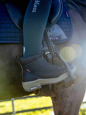 Boots zippées Trex LeMieux noires à l'étrier