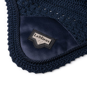 Bonnet Loire bleu marine, détail