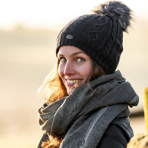 Back on Track – Bonnet Rose Back on Track Gris foncé   | Sellerie Bucéphale