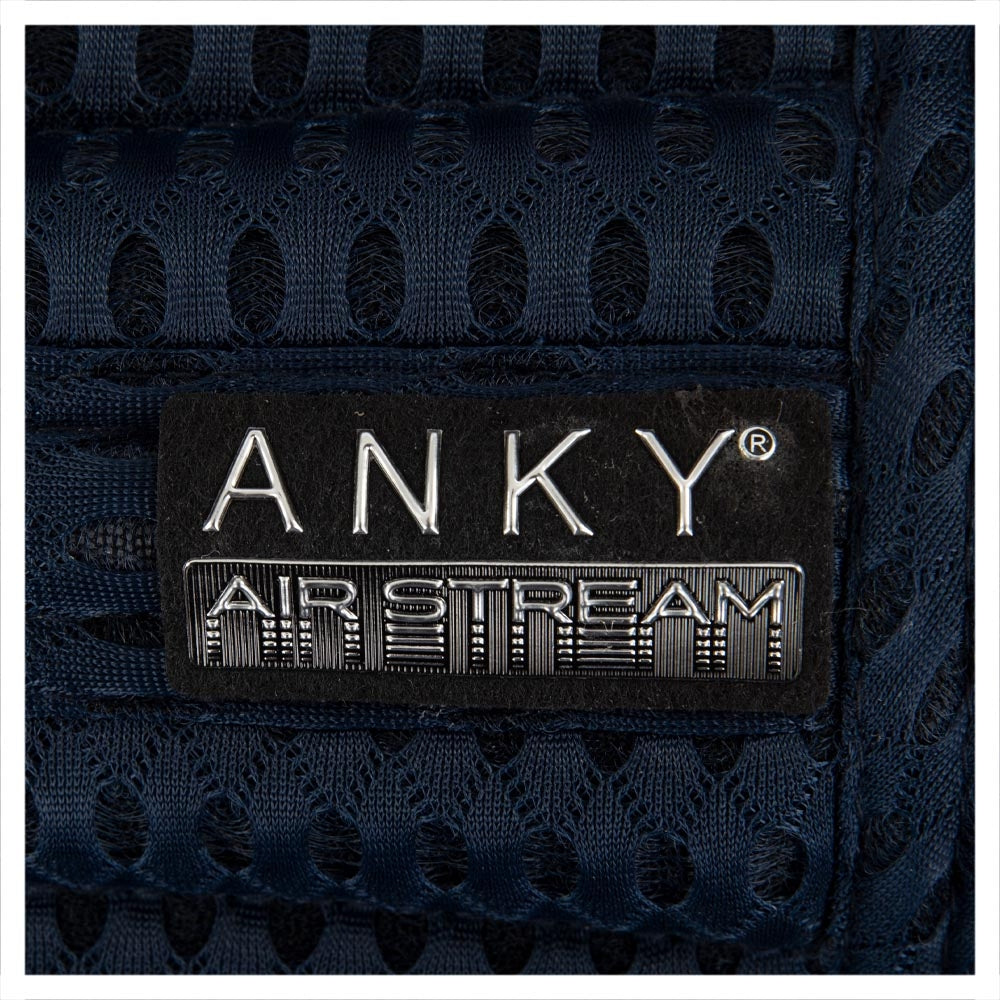 Anky – Tapis Anky Air Stream Dressage Navy  | Sellerie Bucéphale