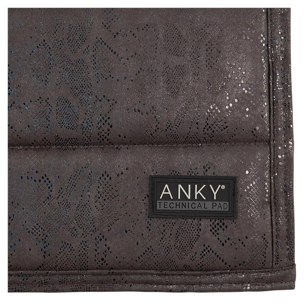 Anky – Tapis de selle ANKY® Suede Glitter Dressage Tan Dressage  | Sellerie Bucéphale