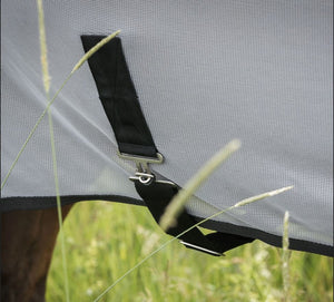 Back on Track – Couverture anti-mouches sans cou Buzter Argent 145  | Sellerie Bucéphale