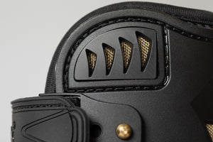Protège-tendons AirFlow Back on Track  coloris Noir | Sellerie Bucéphale