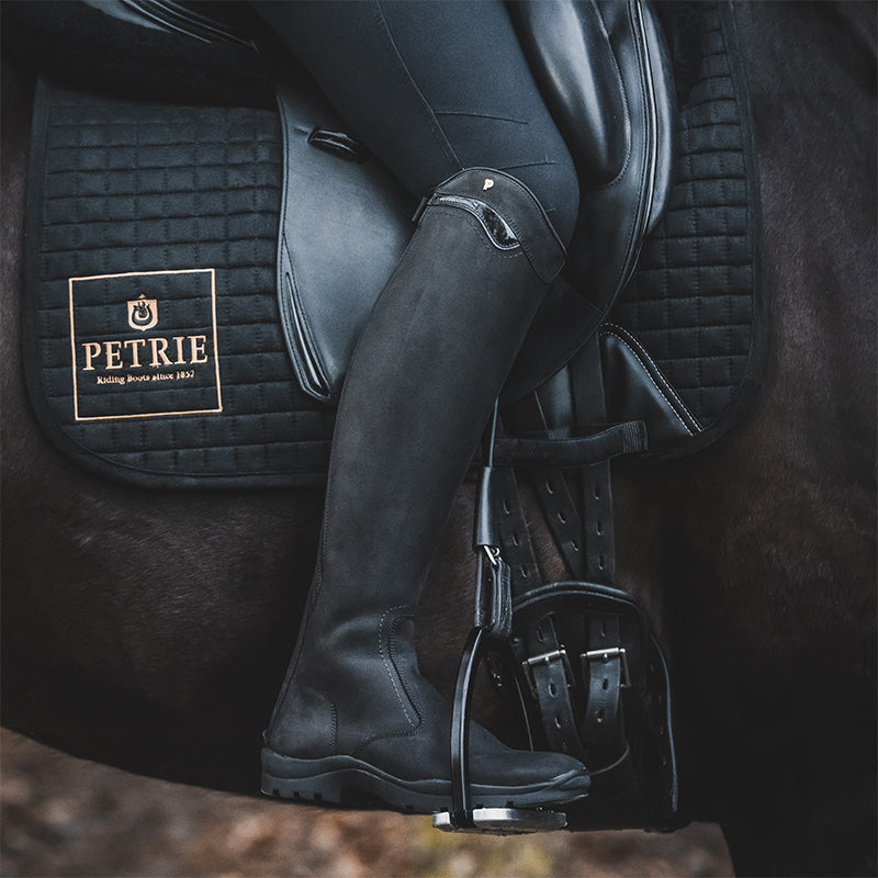 Petrie – Bottes Explorer Noir profil à cheval | Sellerie Bucéphale