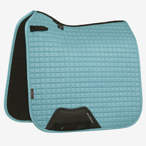 Le Mieux – Tapis de Dressage Suede Square LeMieux Bleu azur Dressage  | Sellerie Bucéphale