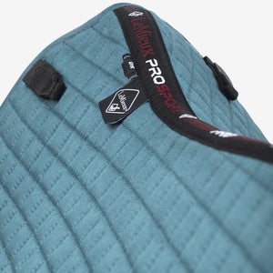 Le Mieux – Tapis de Dressage Suede Square LeMieux Peacock Dressage  | Sellerie Bucéphale