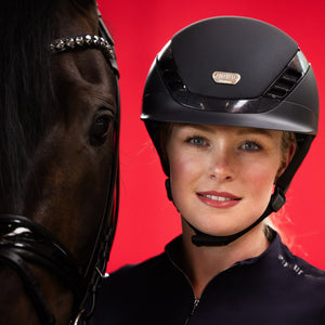 ABUS Pikeur – Casque AirLuxe SUPREME L Bleu marine  | Sellerie Bucéphale